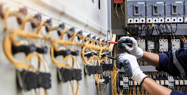 Professional Electrician technician working in Coram, NY